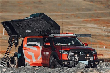 Sab nraum zoov Camping Box Hard Plhaub Roof Top Tents